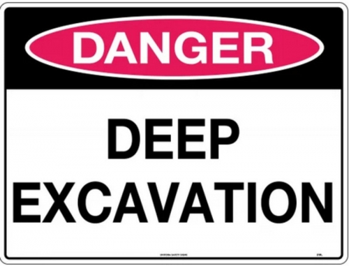 600x450mm - Poly - Danger Deep Excavation